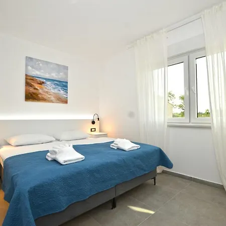 5h Villa *