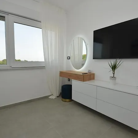 Villa 5h *